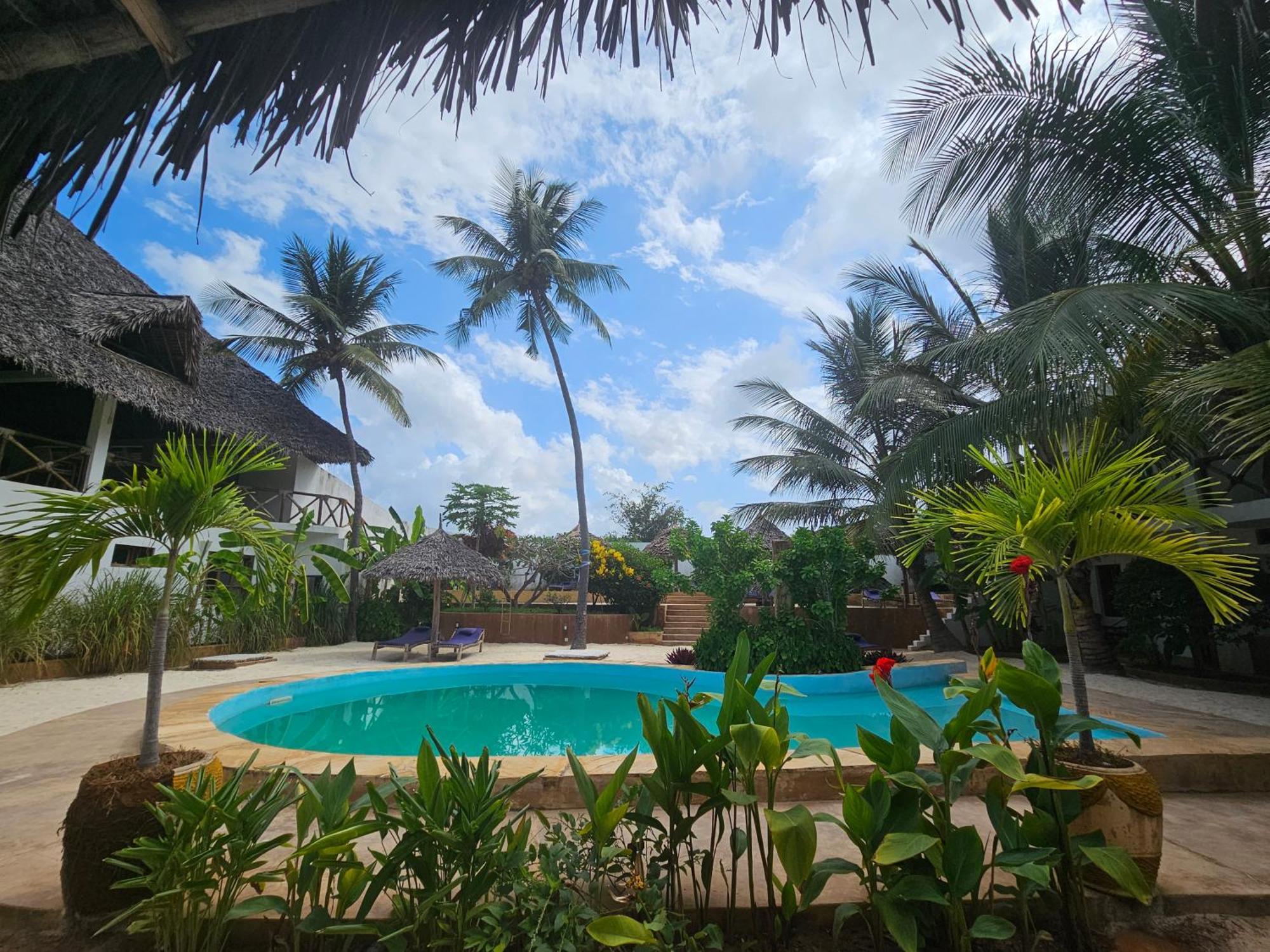Bed and Breakfast Kiganja Matemwe  Esterno foto
