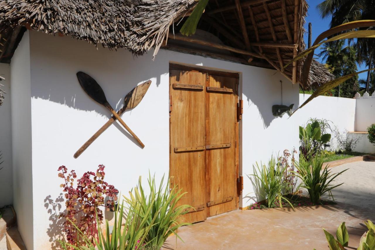 Bed and Breakfast Kiganja Matemwe  Esterno foto